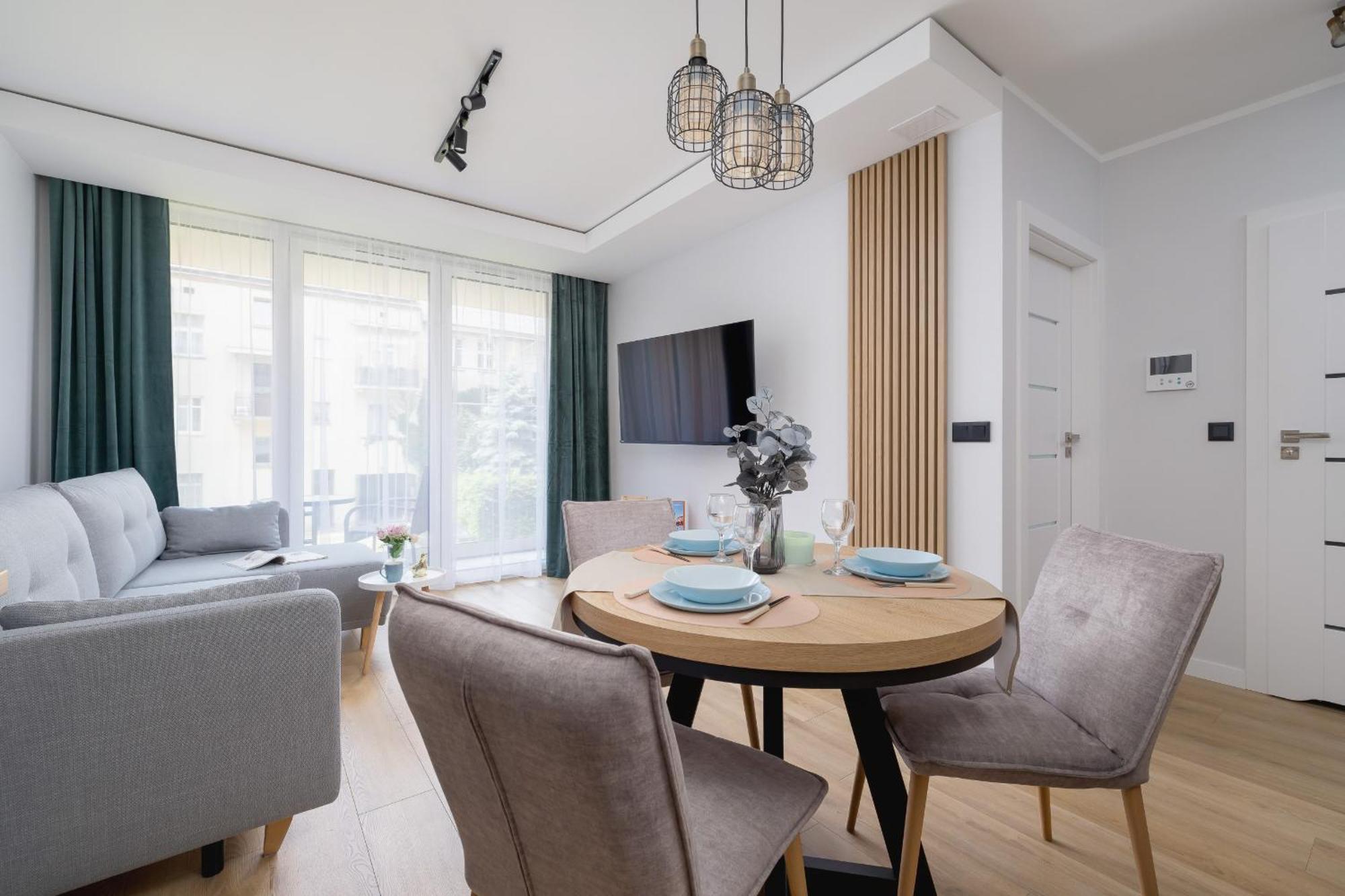 Elegancki W Krakowie Z Klimatyzacja I Dostepem Do Silowni By Renters * Krakow